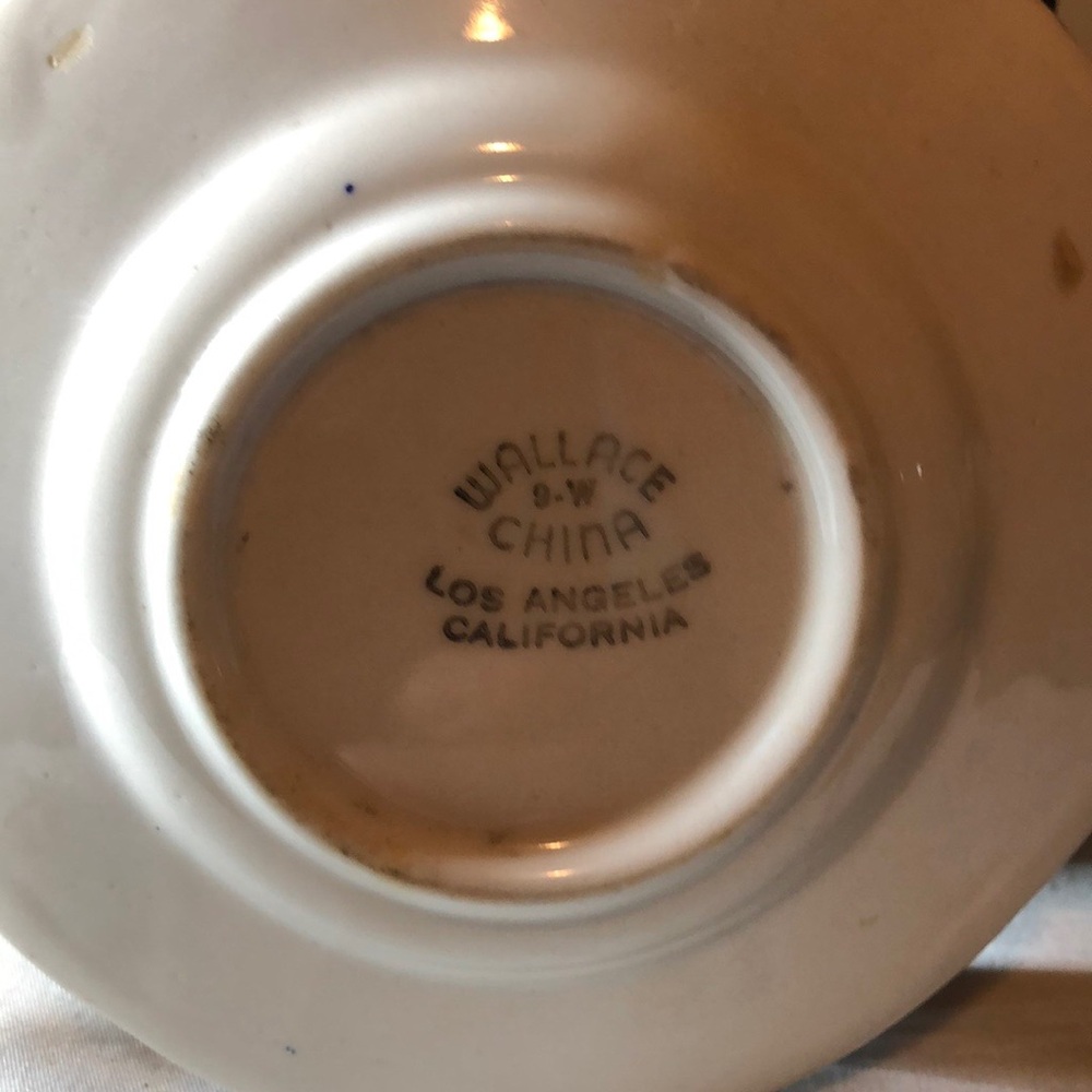 VINTAGE WALLACE WARE ASHTRAY. - Picture 6 of 9